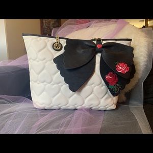 Betsey Johnson purse